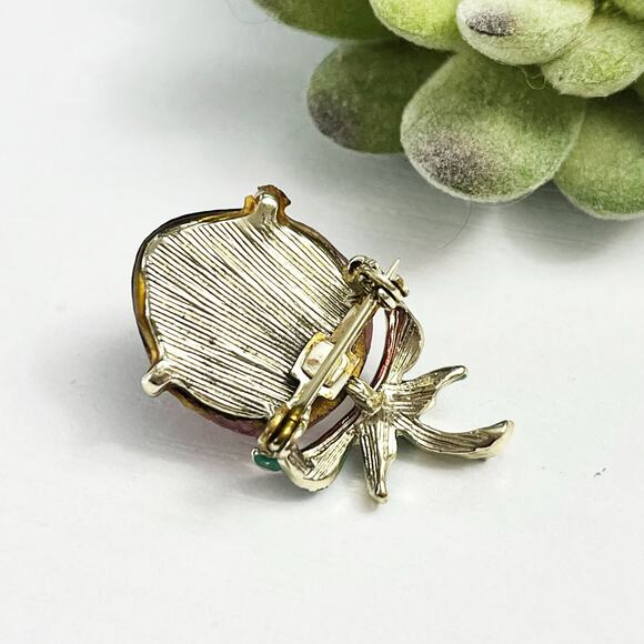 Vintage Glass Enamel Molded Strawberry Mini Brooch Mid Century - Picture 4 of 6